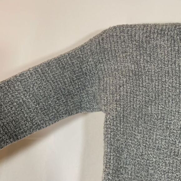 Wilfred Free Grey 100% Wool Sweater - Picture 4 of 9